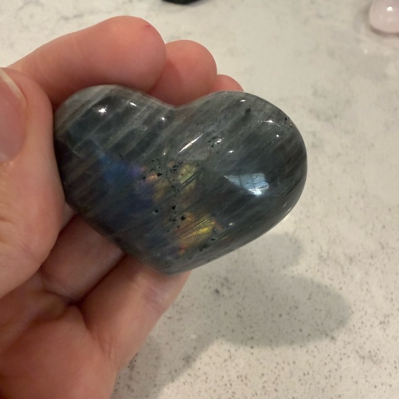 Labradorite Heart - Picture 3 of 5